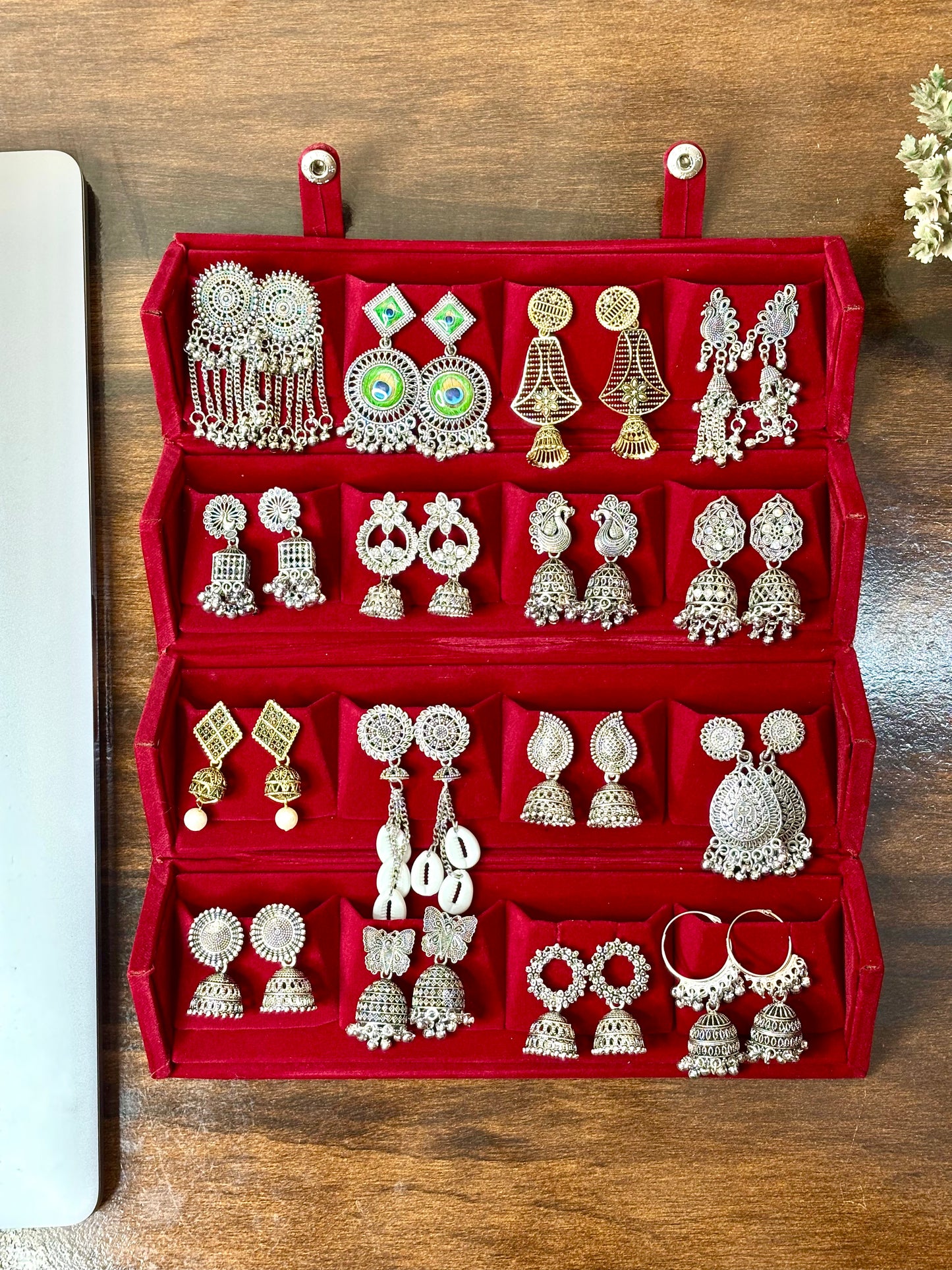 16 Pcs Jhumka Box